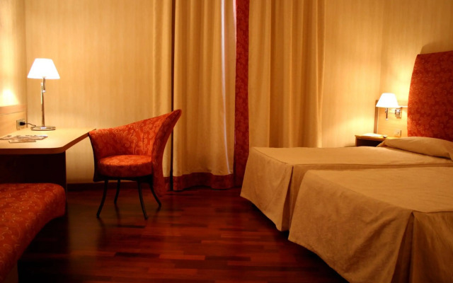 Poli Hotel