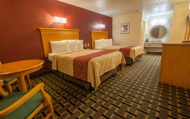 Red Roof Inn Crossville