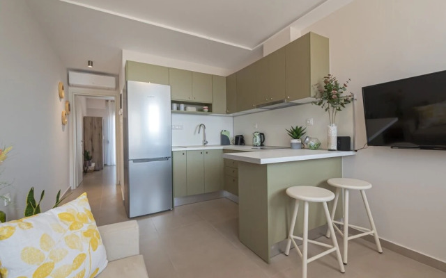 Amico Suites 1 by Rentals Pro - Nea Moudania