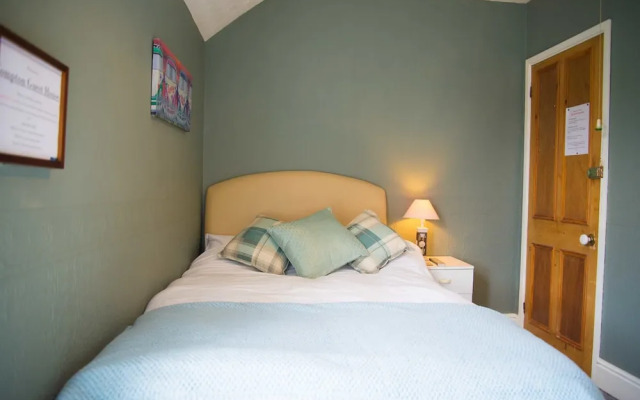 Compton Guest House