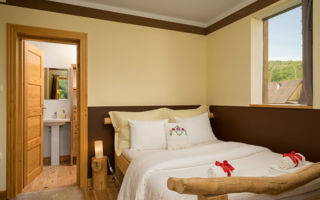 Linden Tree Retreat & Ranch