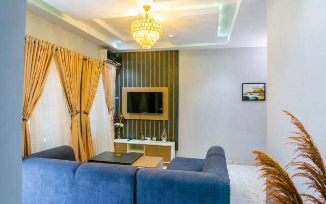 Grey Top Apartment