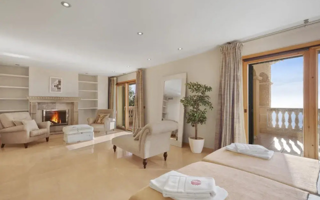 Luxury Villa Luna Suites frente al mar