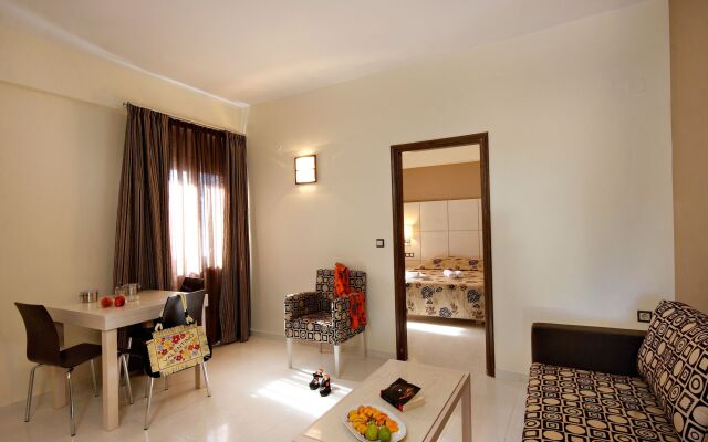 Theros Hotel