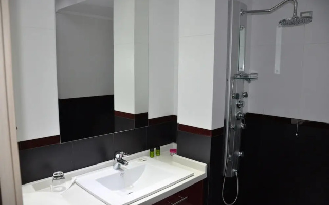 Daniel Apartments & Suites