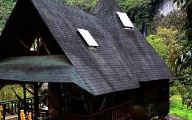 Cabañas Pailon del Diablo