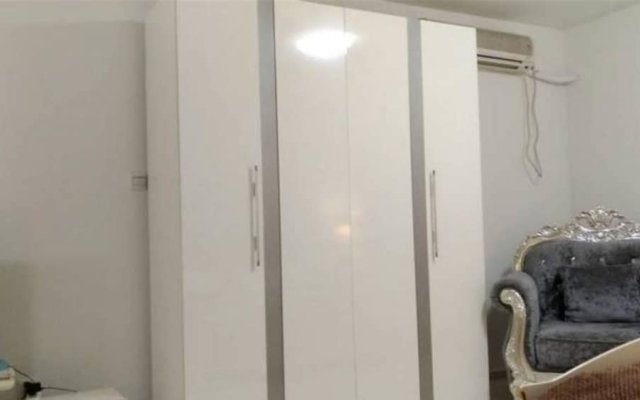 Baizhu Apartment