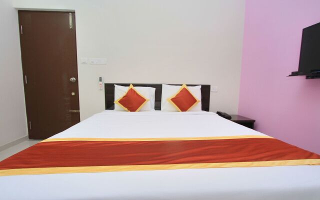 OYO 9419 Manu Residency