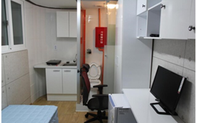 World Oneroom Hostel