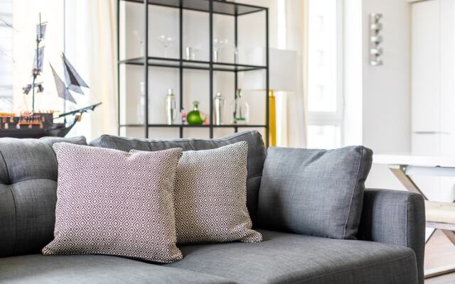 Stunning Brentford Penthouse