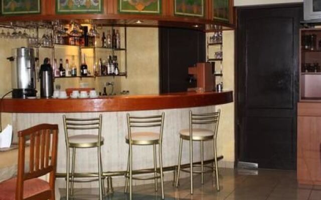 Suites Antique Apart Hotel