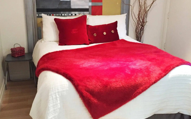 Stone Boutique Suites