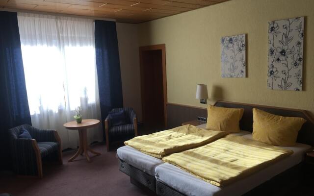 Hotel & Restaurant Hessischer Hof