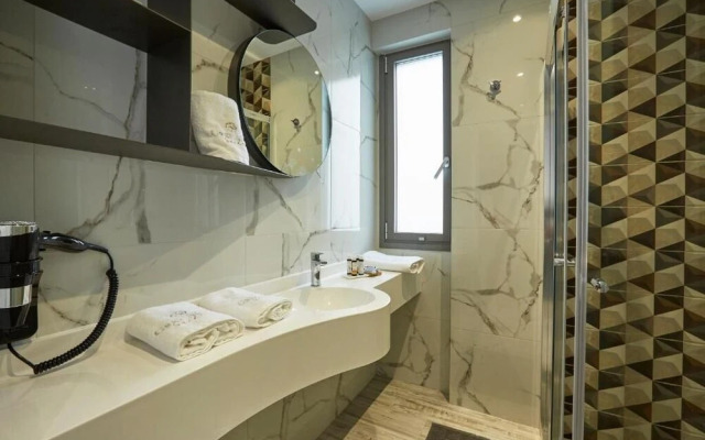 GreyStone Suites