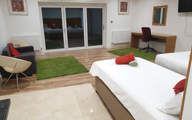 Stratford Rooms
