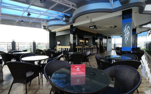 Cardinal Lucky Star Hotel
