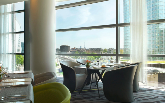 Melia Paris La Defense