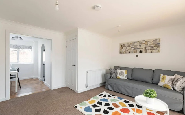 Skyvillion - 3bed Home W Grdn For A Family Getaway
