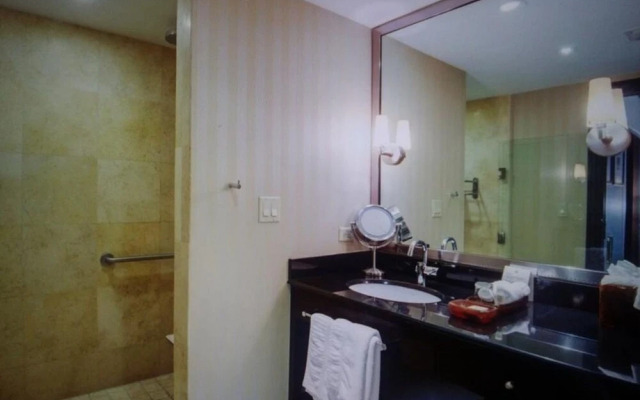 Apartment At De Soleil Hotel On Ocean Drive