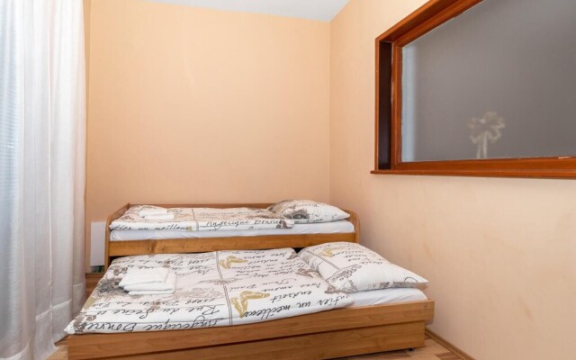 Awesome Home in Malinska With Wifi and 2 Bedrooms