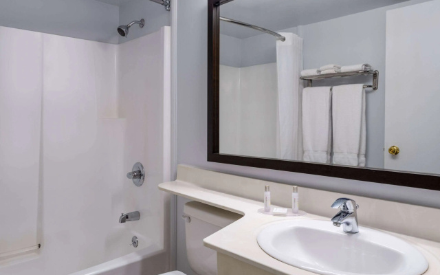 Travelodge Suites by Wyndham Saint John