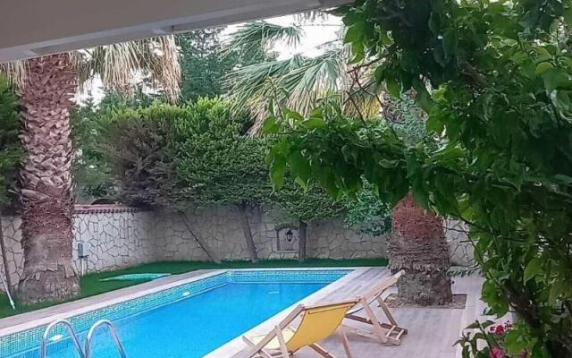 Alacati Balbadem Otel ( +13 ADULT ONLY)