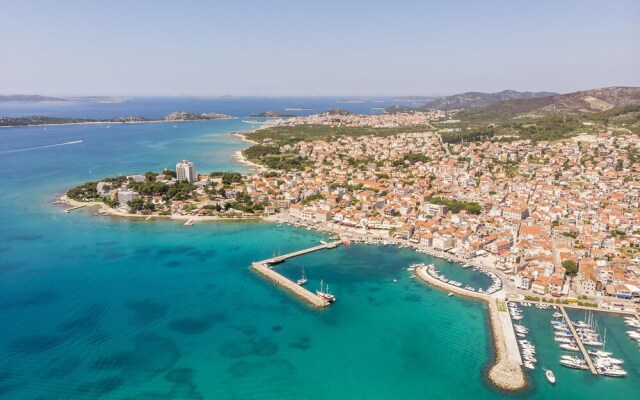 Apartments and Rooms Summercity Life