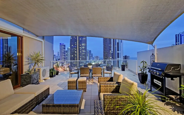 Savannah Penthouse