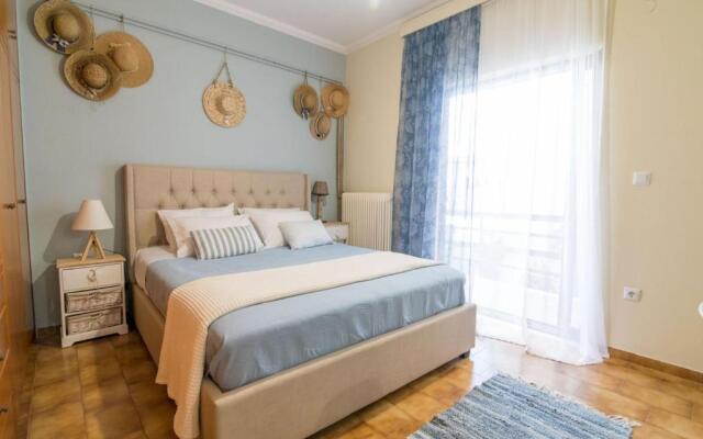 Vacation house on Pantokratoras beach