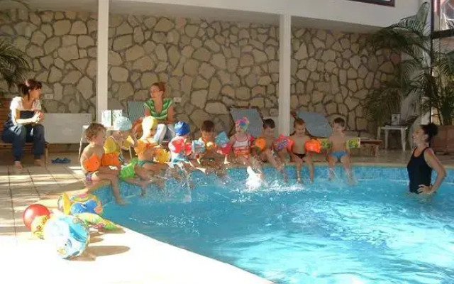 Pension Nasul Si Prietenii