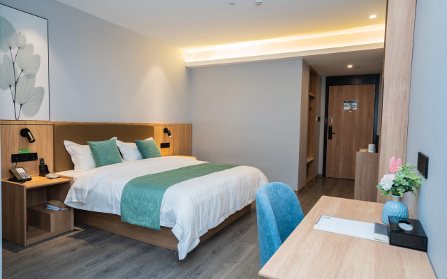 GreenTree Hotel (Anqing Wanjiang Avenue Biguiyuan Wanda Plaza)