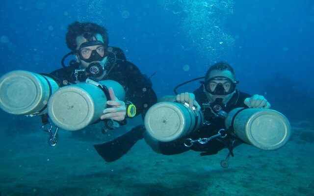 Liquid Dive Resort