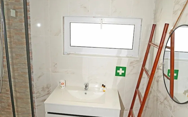 S 01 - 1 Bed Apartment in Quinta Silvestre