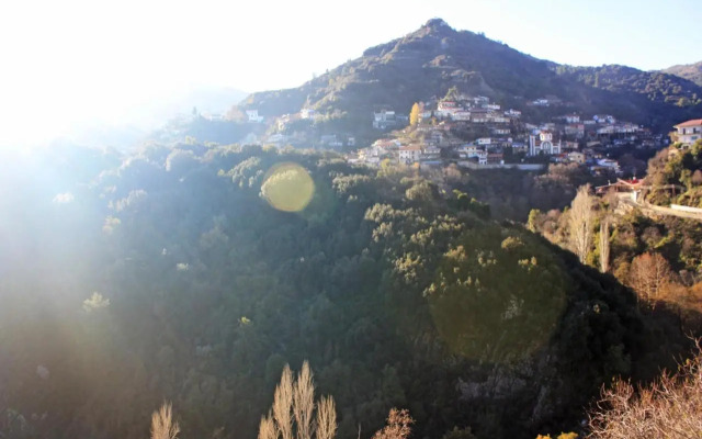 Laoni Guest House in Moutoullas, Marathasa