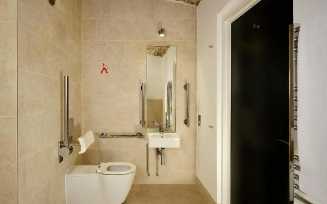 Bodmin Jail Hotel