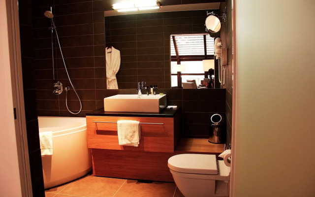 Great Polonia The Granary La Suite Hotel