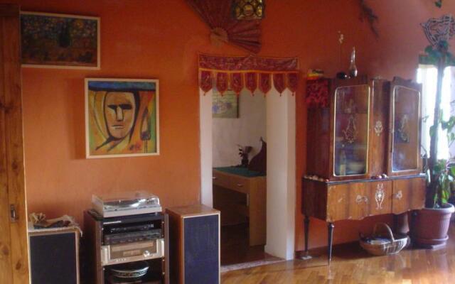 aBaoaQu ethno art house