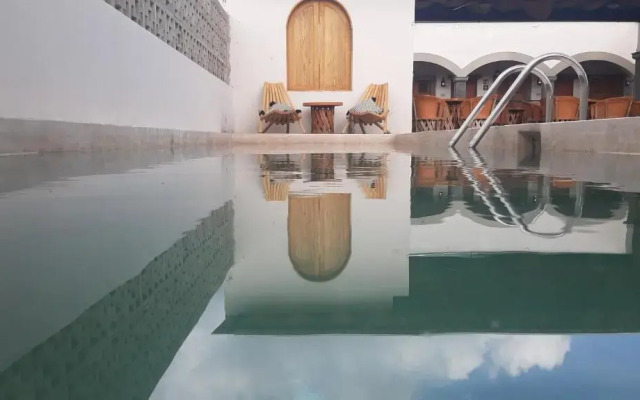 Hotel Puerta San Pedro