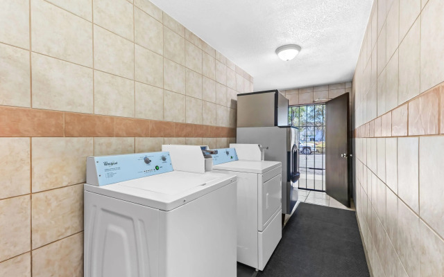 Days Inn by Wyndham Elko