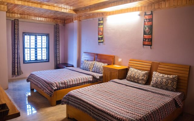 Pinocchio Tavan Homestay