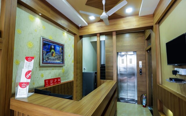 OYO 16163 Hotel Shri Hari