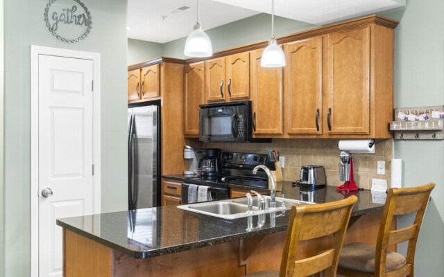 Majestic Luxury Condo at Table Rock Lake