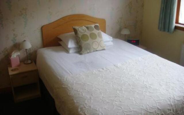 Deveron Lodge B&B Guest House