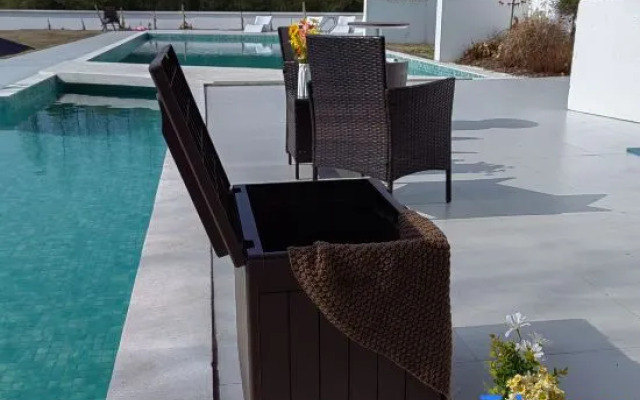 Yunfan Mogan Designer Light Luxury Homestay