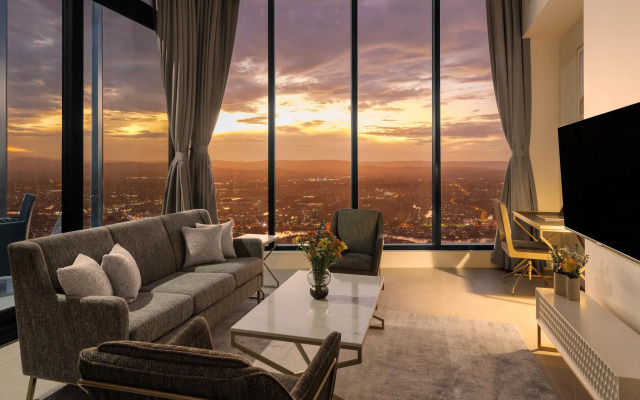 Meriton Suites Surfers Paradise