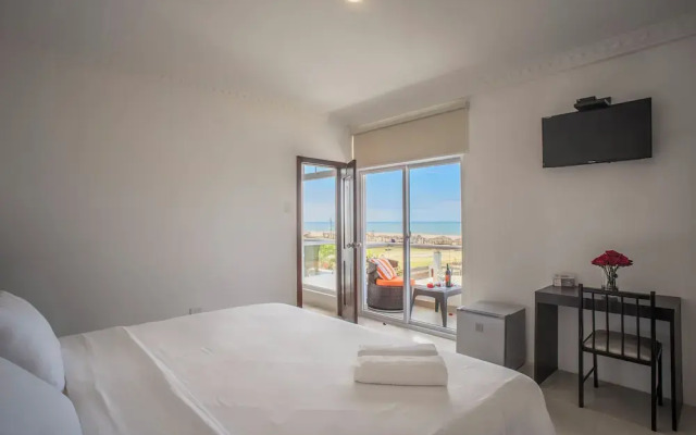 Hotel La Ría Playas