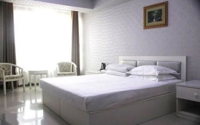 Zhenzhou Hengyi Business Hotel