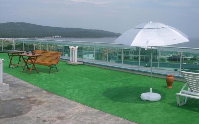App 707, Sea view, big terrace, Primorsko