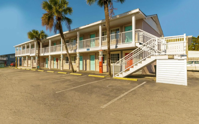 OYO Hotel Myrtle Beach Kings Hwy