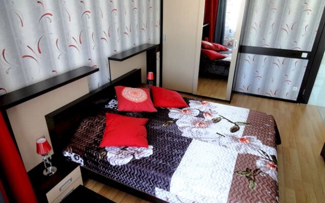 Апартаменты Максим